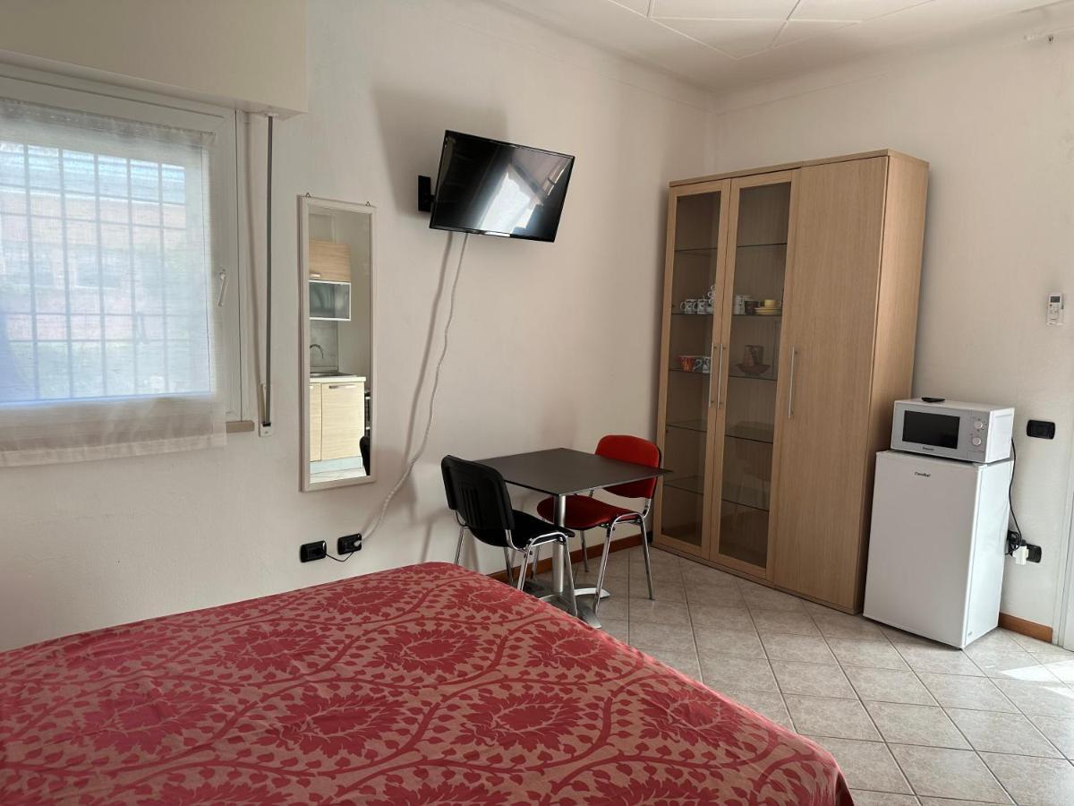 ヴェローナCasa Perlarアパートメント エクステリア 写真
