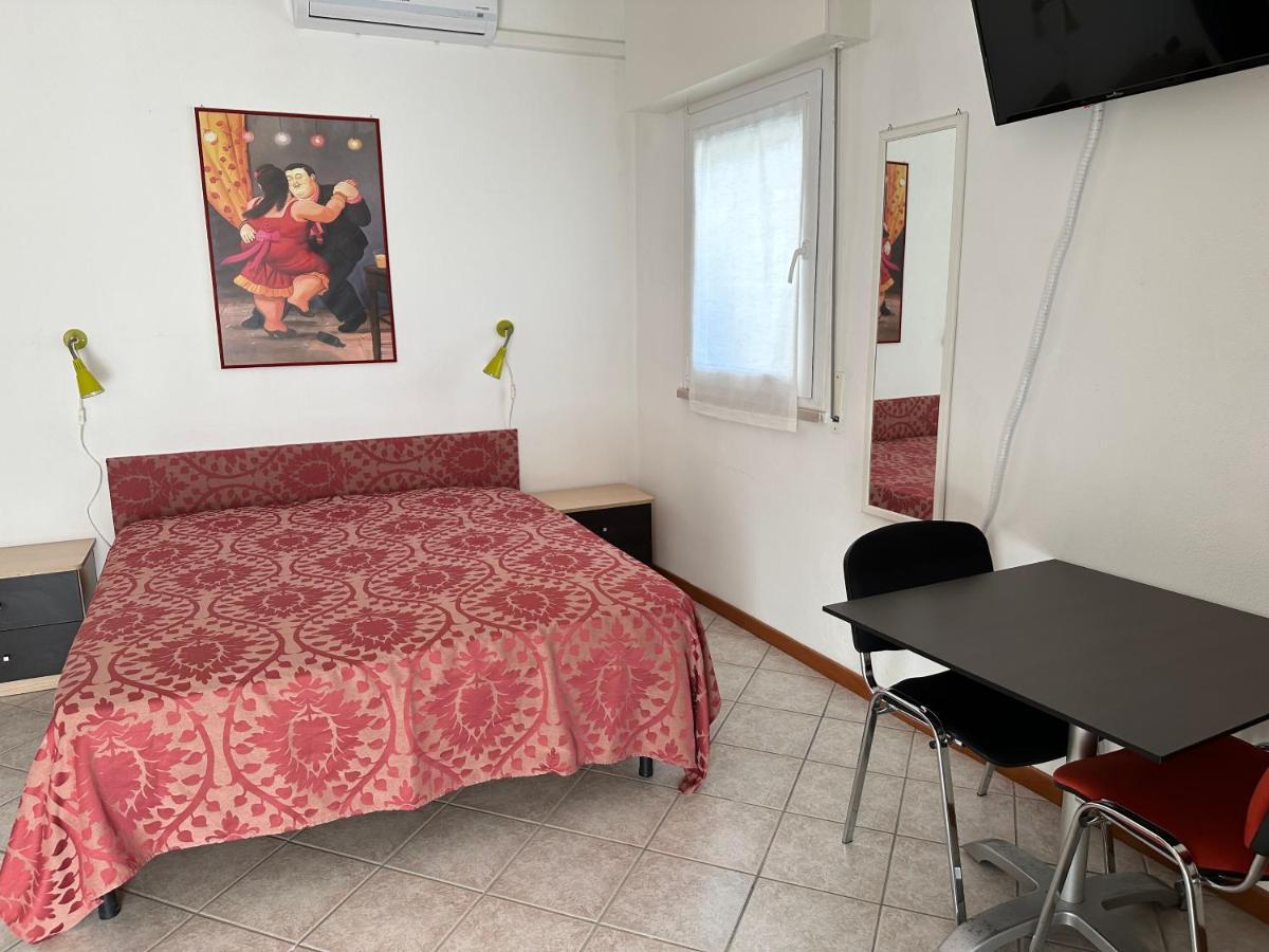 ヴェローナCasa Perlarアパートメント エクステリア 写真